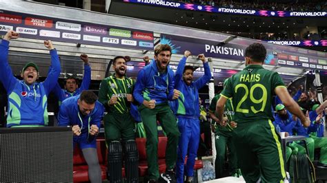 T20 Wc Pakistan Reached Final After 13 Years Defeated New Zealand By