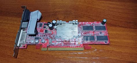Видеокарта ATI X600 pro 128mb, 64bit, PCI-Express — купить в ...