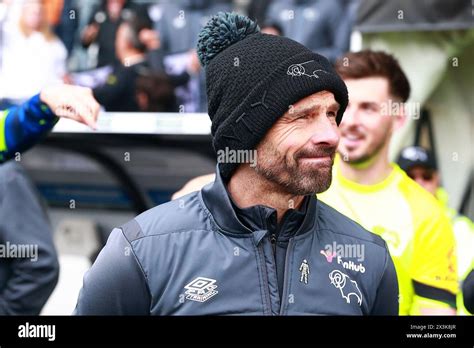 Derby Uk Th Apr Derby County Manager Paul Warne Celebrates