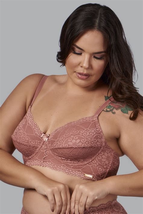 Sut Plus Size Sem Bojo Arco Em Fiona E Renda Sut Plus Size Sem