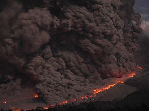 Bildergalerie Pyroklastische Str Me Am Sinabung Vulkane Net Newsblog