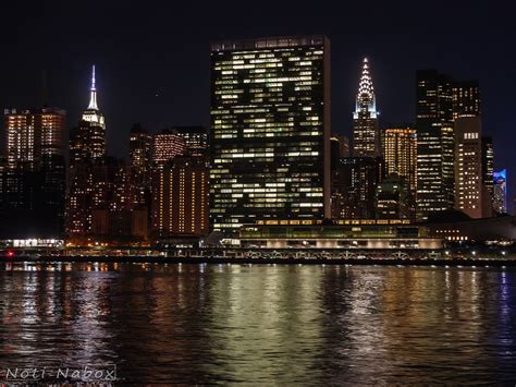 New York At Night From East River Citys Lights I Love Th Flickr