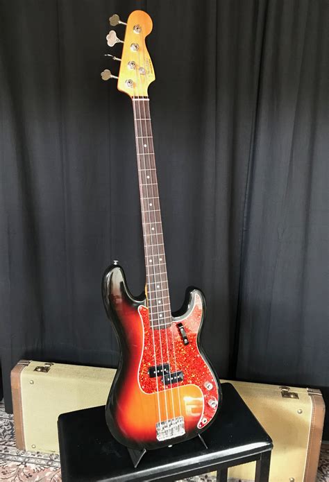 American Vintage 62 Precision Bass Fender Audiofanzine