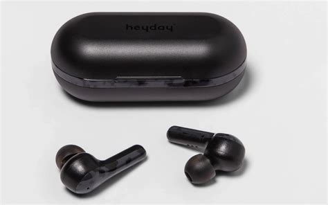 How To Put Wireless Earbuds In Pairing Mode Audiolover