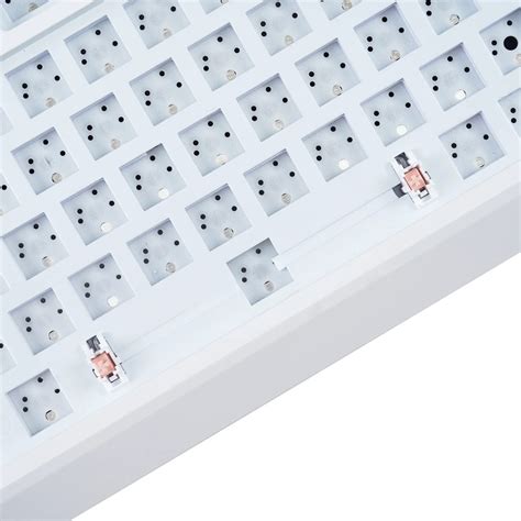 Bàn phím cơ ba chế độ Mathew Tech YG Barebone Bố cục Hot Swap RGB Bàn phím chơi game DIY