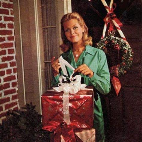 Elizabeth Montgomery As Samantha In A Bewitched Christmas Photo In