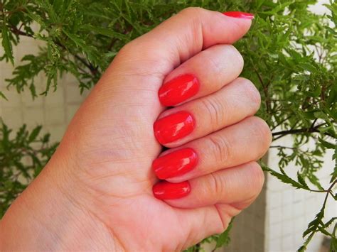 Esmalte Da Semana Vermelho Desejo Da Avon Mulher Mais De 40