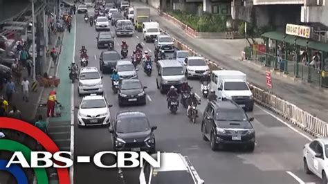 Live Traffic Situation On Edsa Nepa Q Mart Northbound Lane Abs Cbn