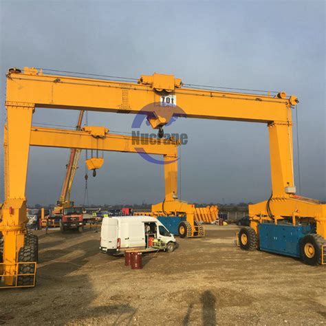 Heavy Duty Hydraulic Gantry Crane Mbl1700 Ton China Rubber Tyred