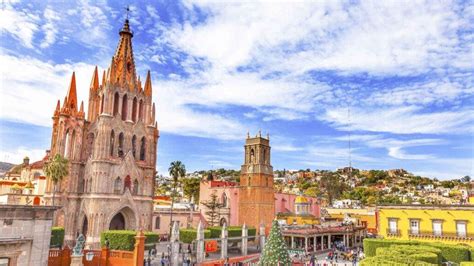 Horario de misa en Cuasi Parroquia San Vicente Ferrer de Bahía de Banderas