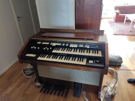 Which model is this hammond organ? : r/hammondorgan