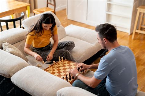 Free Photo | Friends playing chess game