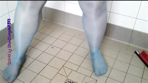 Hot Pissing In Fsh For A Fan Amateur Amateur Porn Feat Silentcouple By Faphouse Xhamster