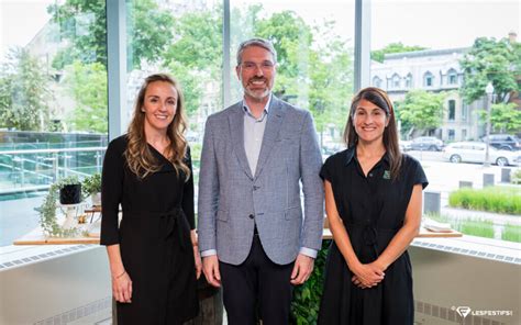 Collaboration avec l École du Barreau à lintégration du droit des