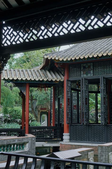 China Ming Dynasty Garden Qinghui Garden Foshan Guangdong