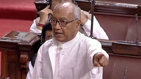 Digvijaya Singh Takes Swipe At Pm Modi Says If He Returns To Power In