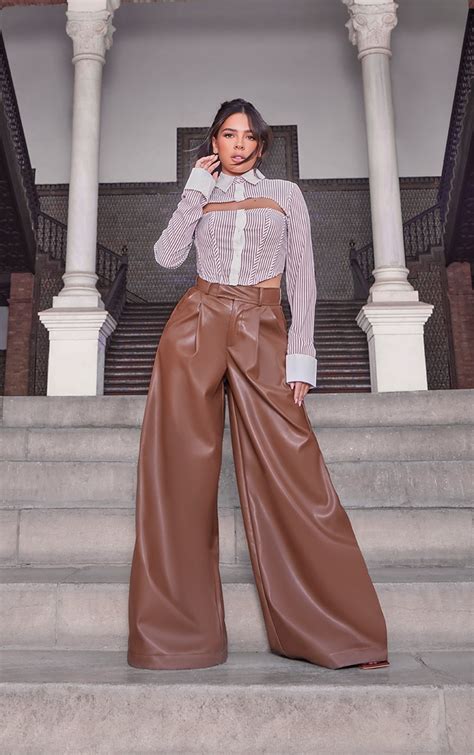 Chocolate Brown Tailored Extreme Wide Leg Pants Prettylittlething Il