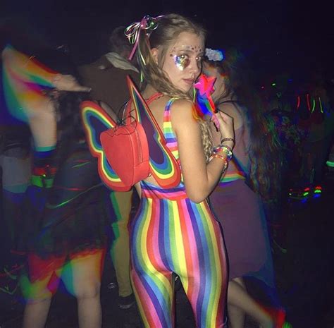 Colorful Rave Outfits For EDC And Festivals