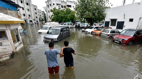 Around 1 000 Rescued From Gujarats Flood Affected Areas Heavy Rains