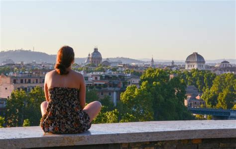 Il Giardino degli Aranci: un’oasi di pace e bellezza con vista su Roma