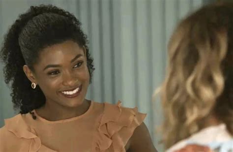 Foto Erika Januza Interpretou Uma Juiza Da Novela O Outro Lado Do