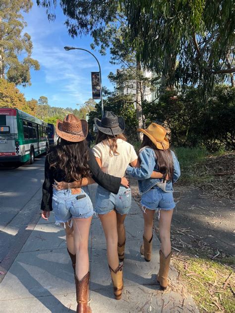 Besties In 2024 Cowgirl Style Outfits Rodeo Outfits Cowgirl Outfits