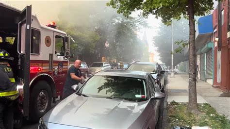 Dumpert Auto In De Buurt Van Brandkraan