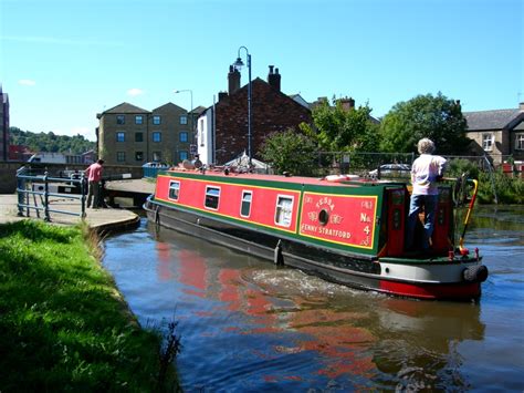 Ken Bolton's Pictures of Stalybridge