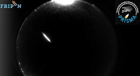 Meteorite Caduto A Cagliari Gli Esperti Avvertono Non Toccate Niente