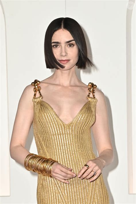 Photo Lily Collins Première de la quatrième saison de la série