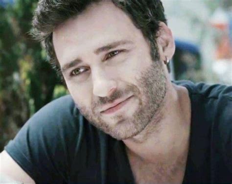 Se Kin Zdemir Actor Model Celebrities Actors