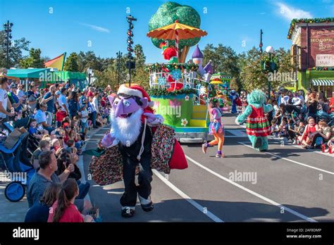 Orlando Florida December 07 2019 Count Von Count In Sesame Street