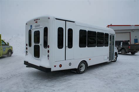 Startrans Senator Ii Wheelchair Bus Delivered To Central Health