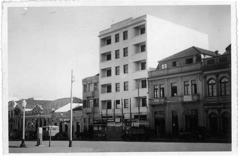 CURITIBA E PARANA EM FOTOS ANTIGAS Praça Tiradentes e o Edifício