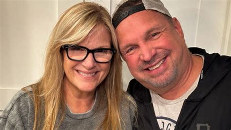 Are Trisha Yearwood And Garth Brooks Still Married The Celeb Talk Guy