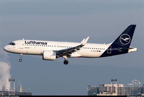 D Aija Lufthansa Airbus A N Photo By Chris De Breun Id