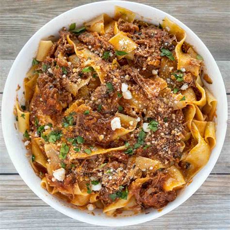 Ragu Napoletano Recipe Neapolitan Style Italian Meat Sauce