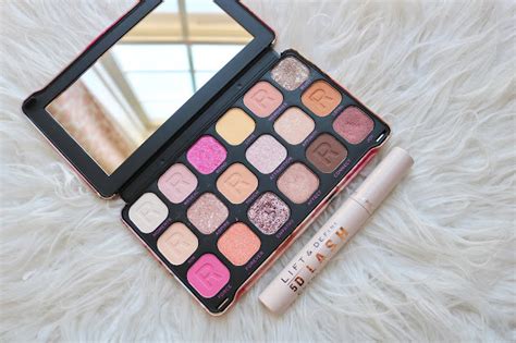 Revolution Forever Flawless Affinity Palette Makeup Look