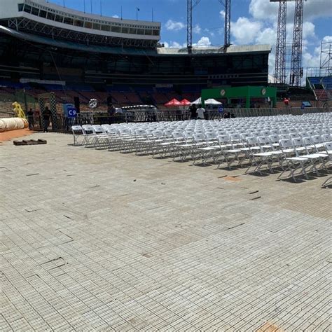 Estadio Quisqueya Juan Marichal La Fe 47 Tips De 3686 Visitantes