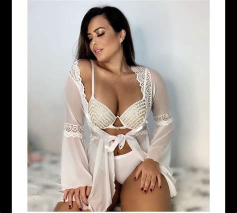 Foto Geisy Arruda De Lingerie Modelo Arrasa Na Sensualidade Purepeople