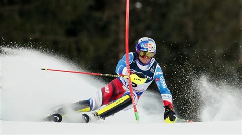 Ski Wm Pinturault Holt Gold In Der Kombination Schweizer Gehen Leer Aus