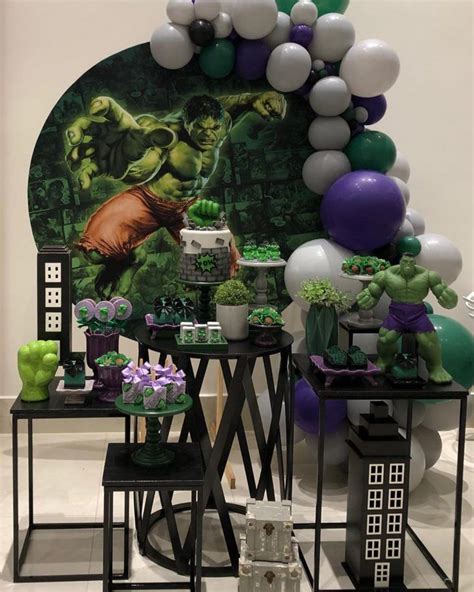 Festa do Hulk 60 ideias e vídeos para um evento esmagador Tua Casa