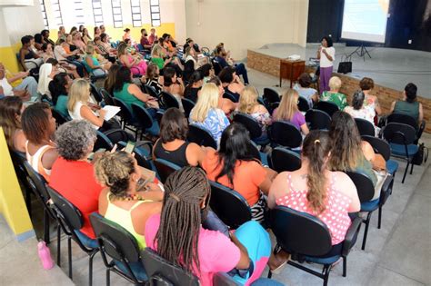 Educação Fátima Lima se reúne diretores para alinhamento de