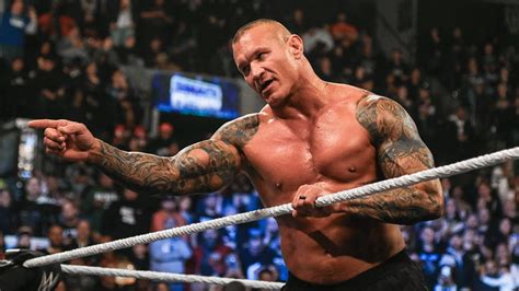 Randy Orton Reacts To MGK S Recent Comments The Rapper Claps Back