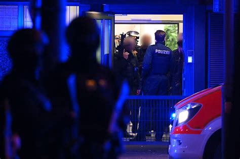 Allemagne Plusieurs Morts Dans Une Fusillade Hambourg