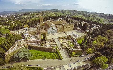 San Miniato Un Antico Luogo Di Culto Divenuto Fortezza Medicea Abstrart