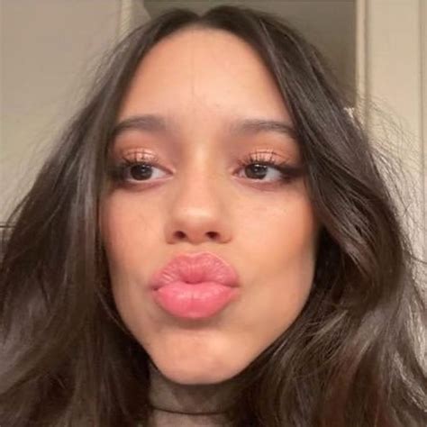 Jenna Ortega Fan Acc On Instagram “🥺 Jennaortega”