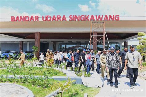 Menhub Tinjau Kesiapan Bandara Singkawang Jelang Diresmikan Jokowi