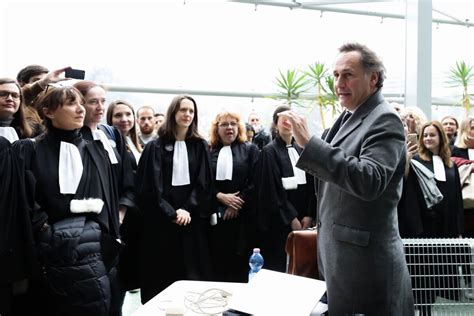 Photo Pierre Olivier Sur Un Des Avocats De Laura Smet Lors De L