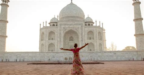 Agra Skip The Line Ticket To Taj Mahal With Guided Tour Getyourguide